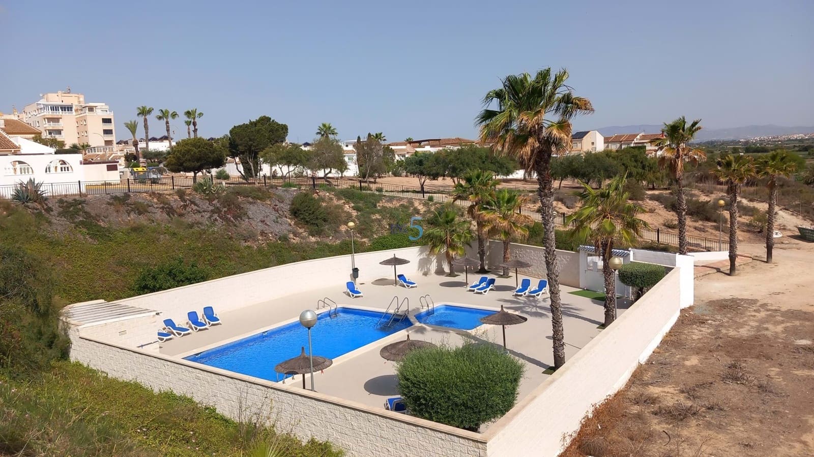 2 quarto Bungalow para venda em Guardamar del Segura com piscina garagem - 125 000 € (Ref: 8318738)