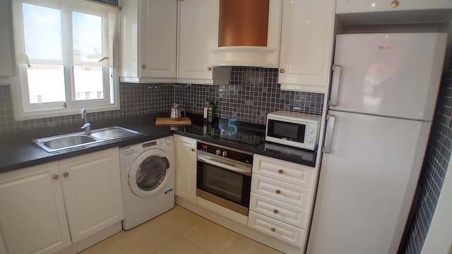 2 chambre Appartement à vendre à Villamartin, Orihuela avec piscine garage - 180 000 € (Ref: 8332703)