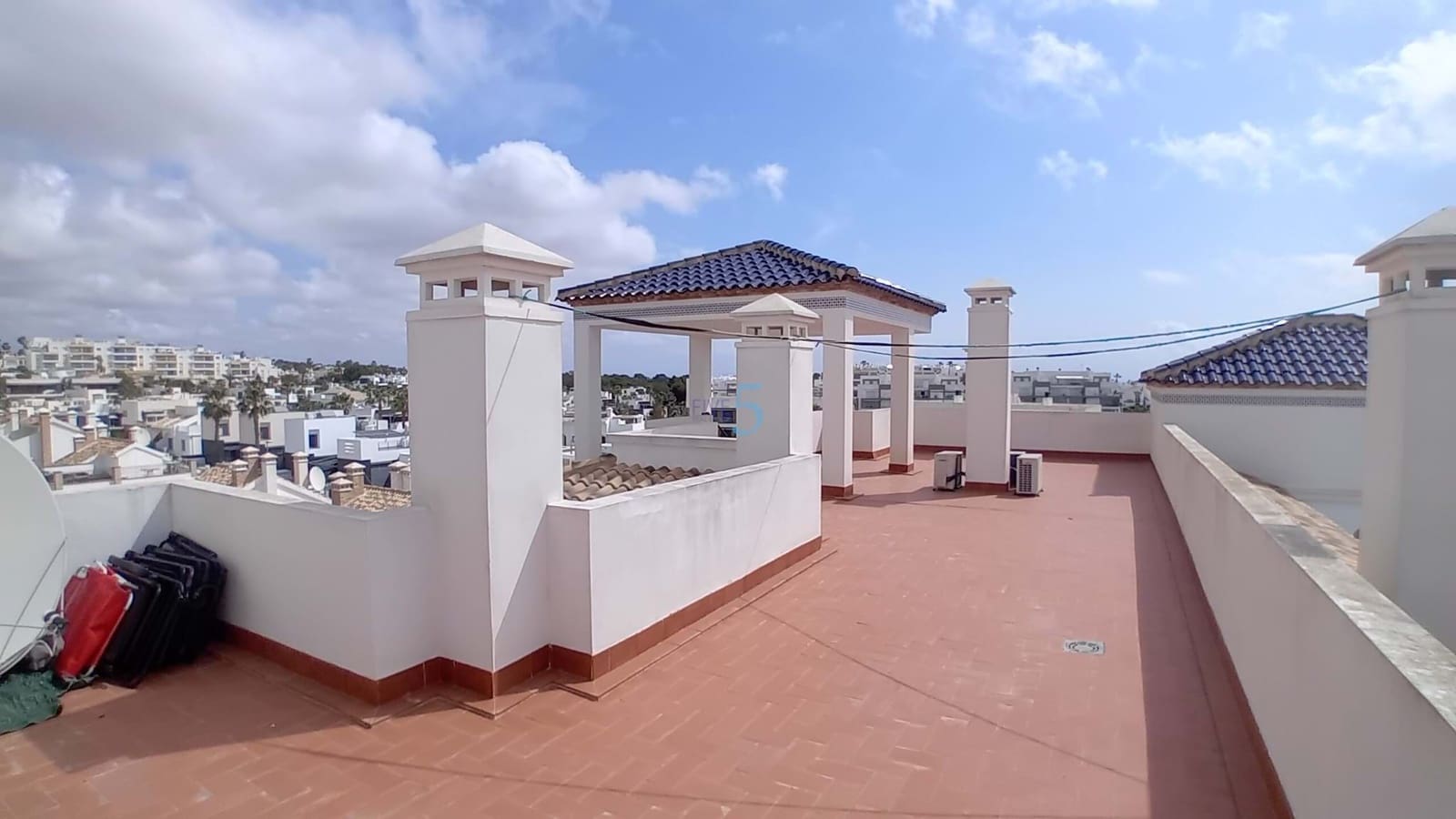 2 bedroom Apartment for sale in Villamartin with pool garage - € 180,000 (Ref: 8332703)