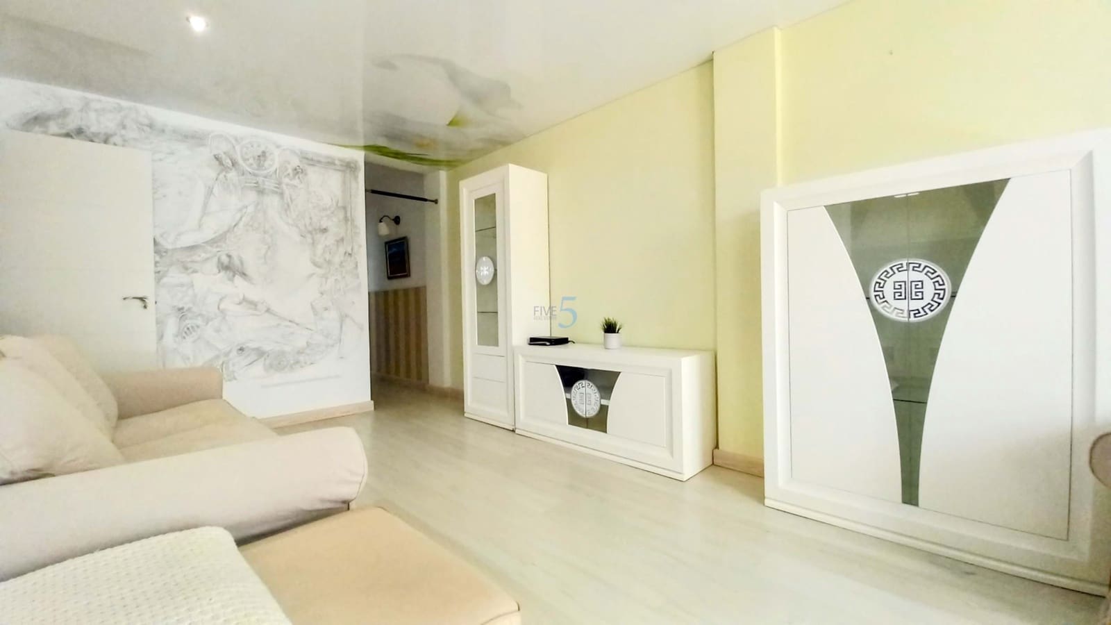 Apartamento de 4 habitaciones en Torrevieja en venta - 175.000 € (Ref: 8372168)