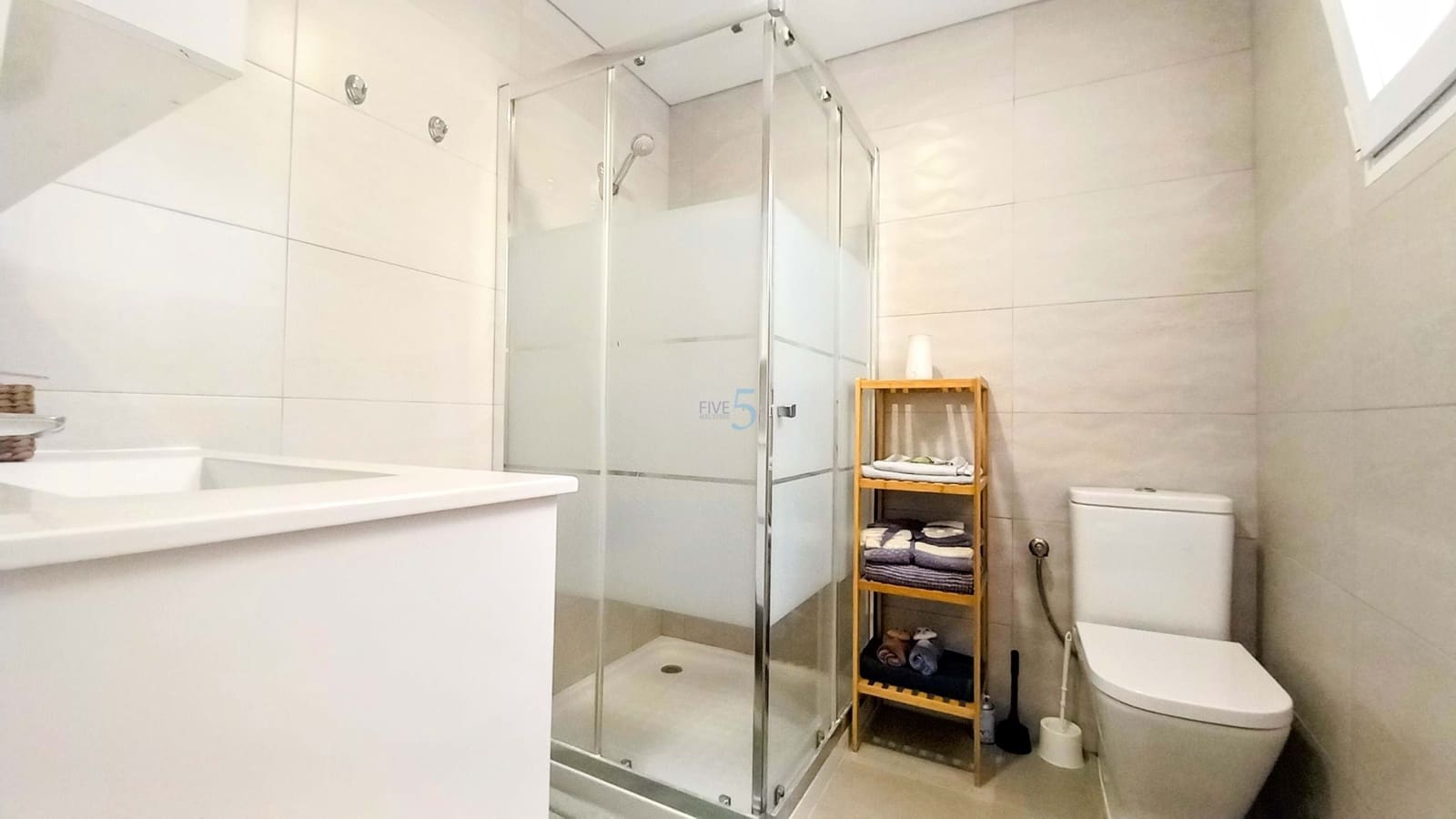 Apartamento de 4 habitaciones en Torrevieja en venta - 175.000 € (Ref: 8372168)