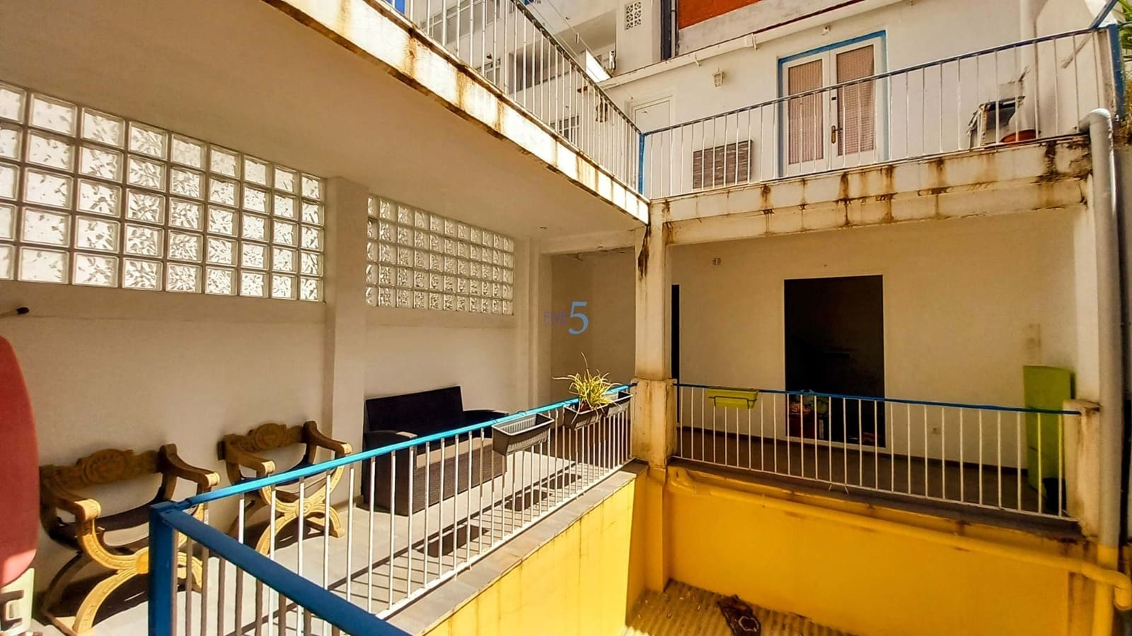 Apartamento de 4 habitaciones en Torrevieja en venta - 175.000 € (Ref: 8372168)