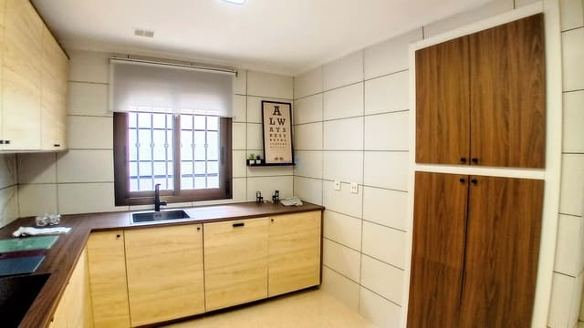 3 chambre Maison de Ville à vendre à San Miguel de Salinas avec piscine garage - 229 000 € (Ref: 8378453)