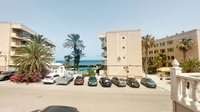 3 soverom Hus til salgs i Mil Palmeras, Pilar de la Horadada med svømmebasseng - € 320 000 (Ref: 8399648)