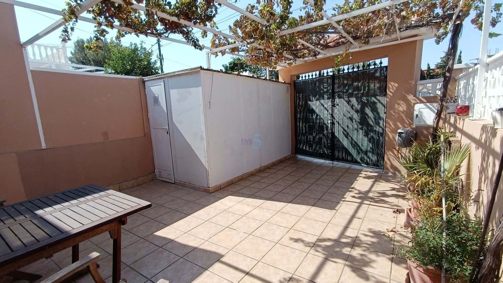 2 chambre Bungalow à vendre à Torrevieja - 175 000 € (Ref: 8461030)