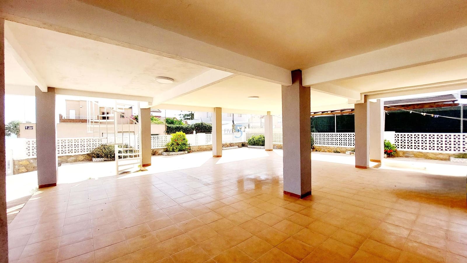 4 soveværelse Villa til salg i Los Urrutias med garage - € 299.000 (Ref: 8461135)