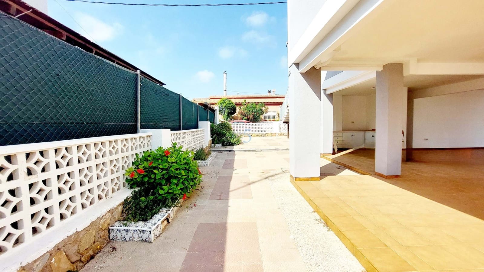 4 soveværelse Villa til salg i Los Urrutias med garage - € 299.000 (Ref: 8461135)