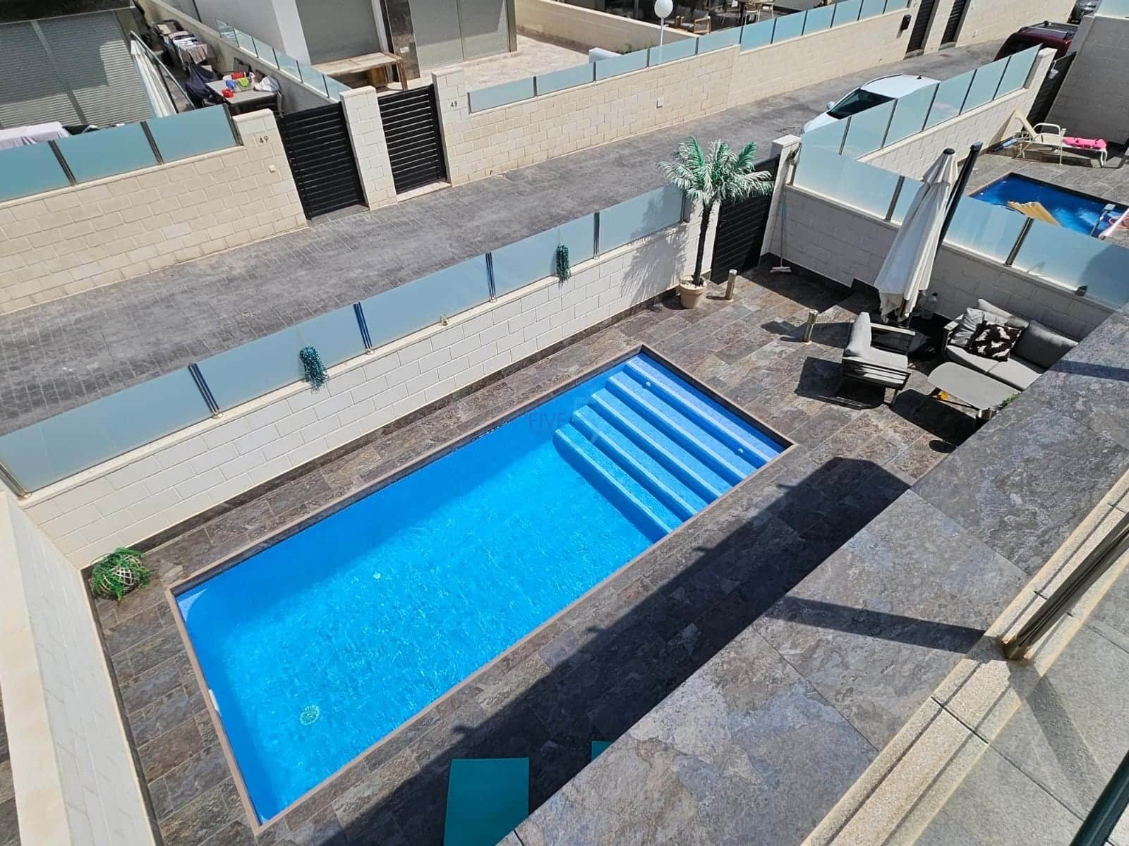 3 bedroom Villa for sale in Villamartin with pool - € 369,950 (Ref: 8475469)