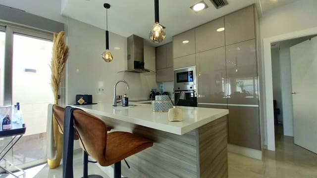 3 bedroom Villa for sale in Villamartin, Orihuela with pool - € 369,950 (Ref: 8475469)