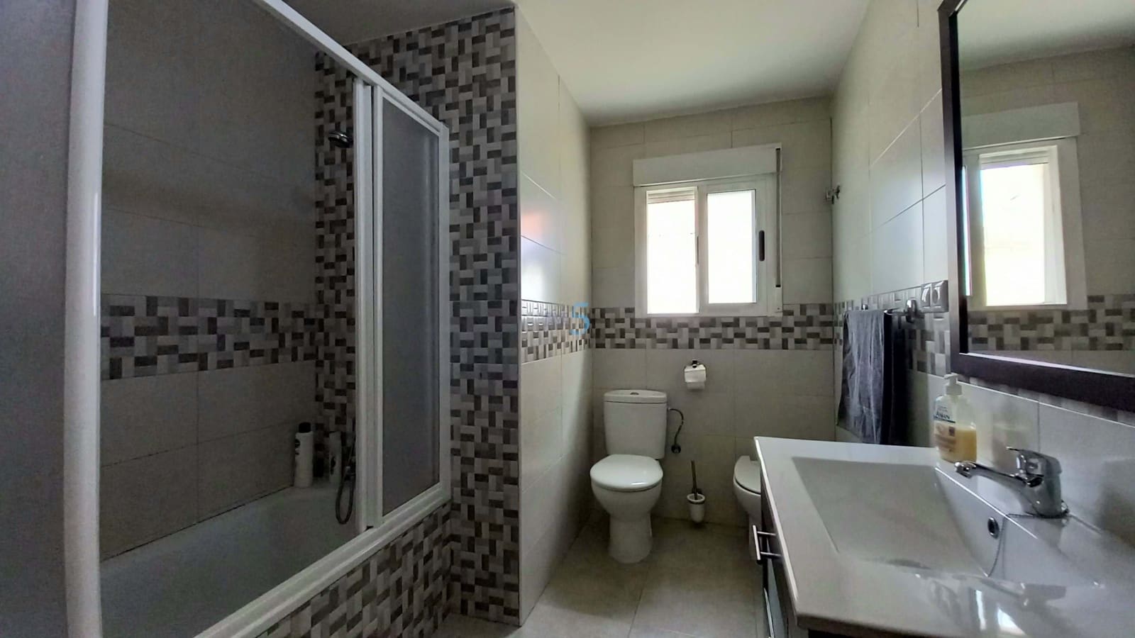 4 soveværelse Byhus til salg i Los Montesinos med swimmingpool garage - € 279.000 (Ref: 8528616)