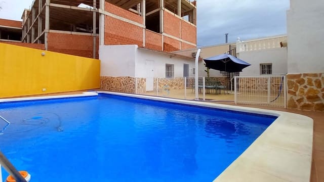 4 sovrum Hus till salu i Los Montesinos med pool garage - 279 000 € (Ref: 8528616)