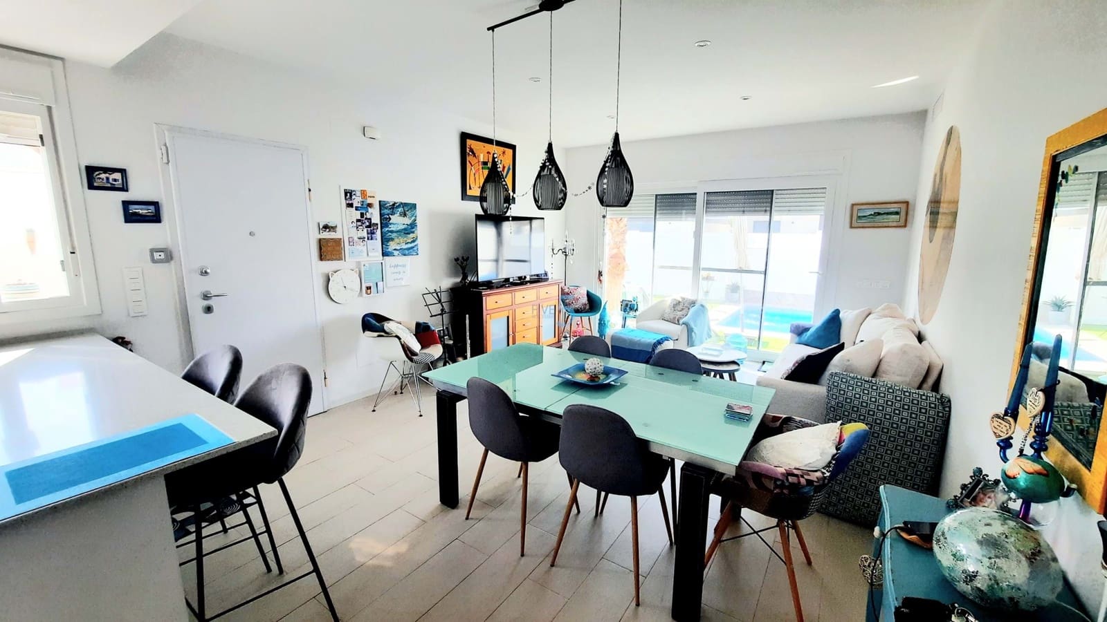 3 makuuhuone Huvila myytävänä paikassa Pilar de la Horadada mukana uima-altaan 
autotalli - 450 000 € (Ref: 8534463)