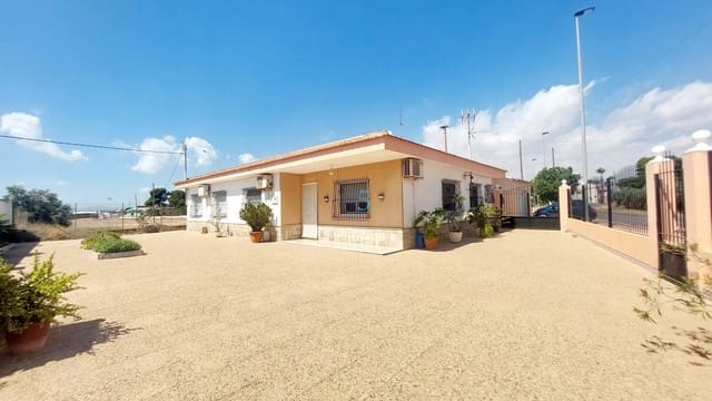 4 soveværelse Villa til salg i Roda, San Javier med garage - € 530.000 (Ref: 8539137)