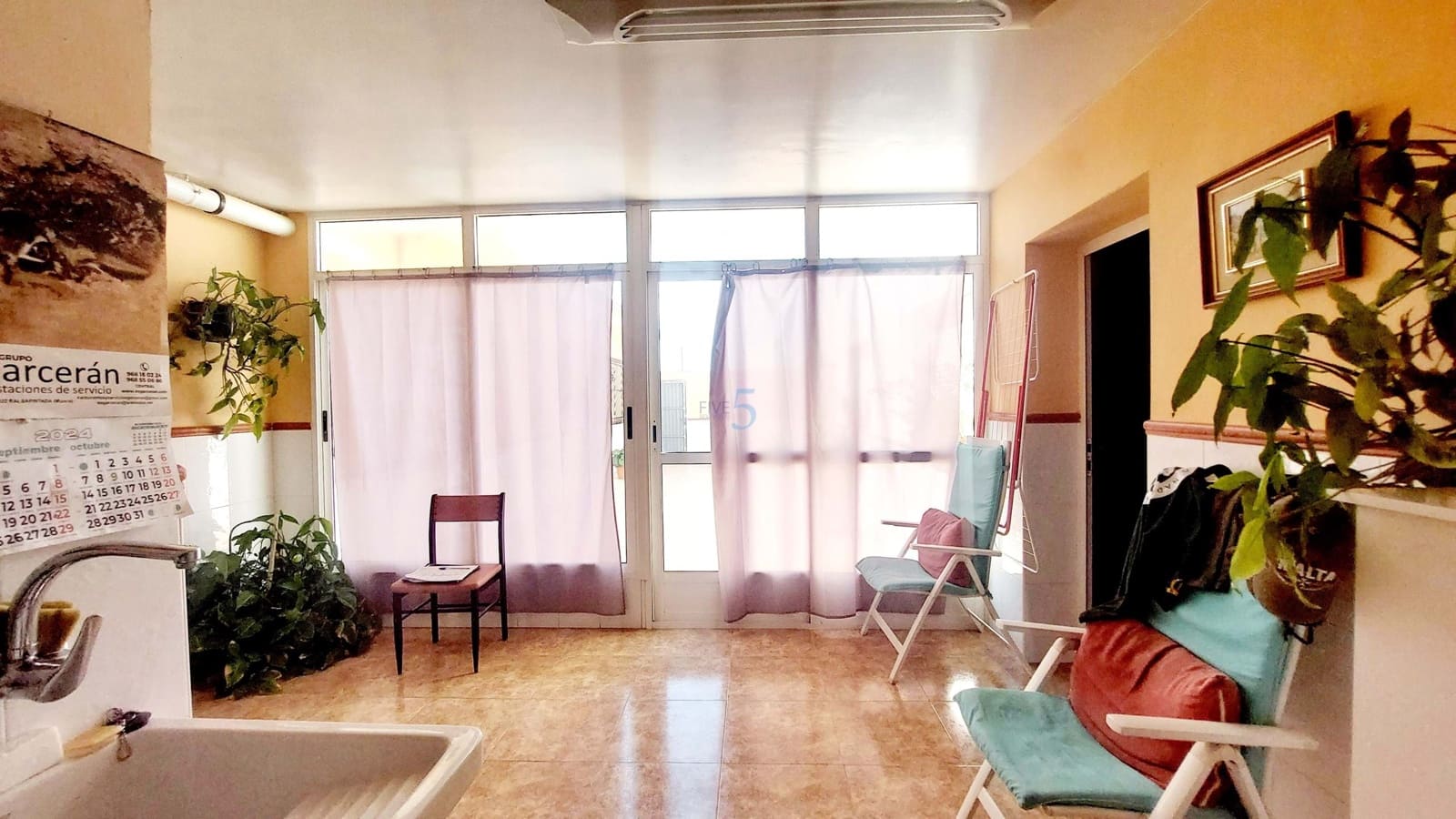 4 sypialnia Willa na sprzedaż w Roda z garażem - 530 000 € (Ref: 8539137)