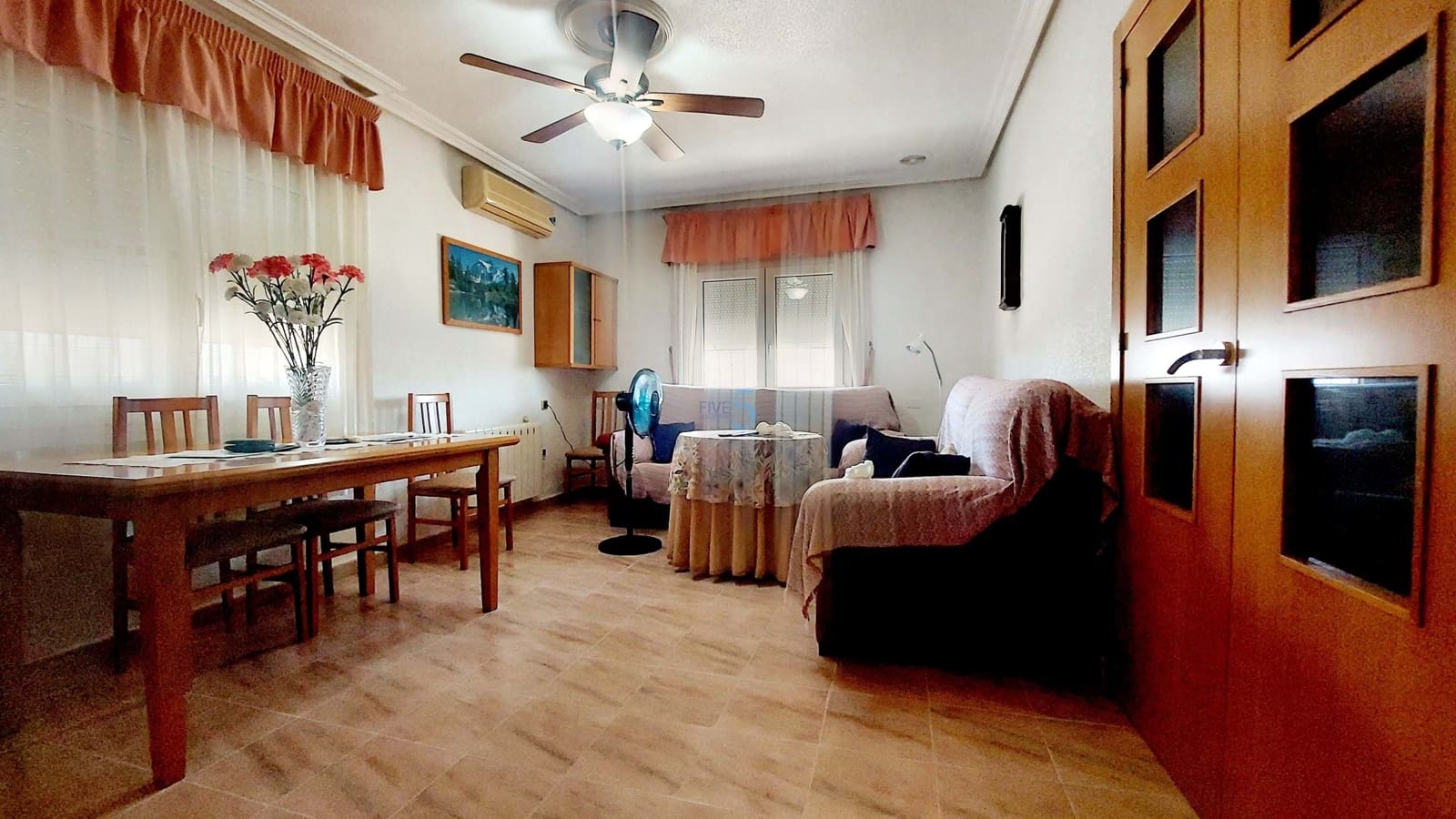 4 sypialnia Willa na sprzedaż w Roda z garażem - 530 000 € (Ref: 8539137)