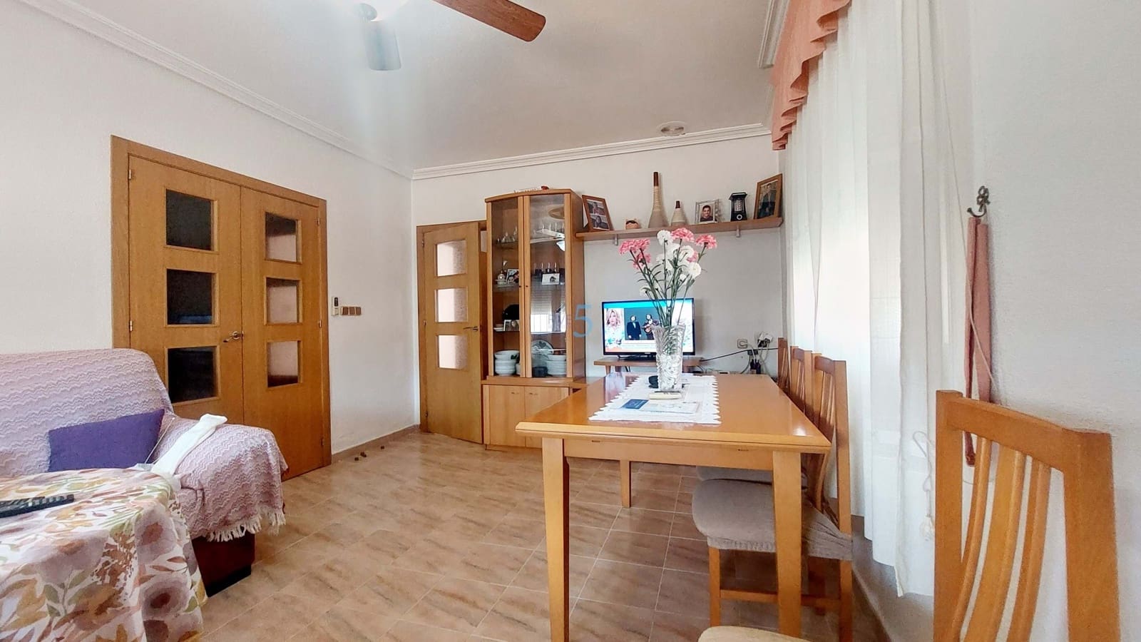 4 sypialnia Willa na sprzedaż w Roda z garażem - 530 000 € (Ref: 8539137)