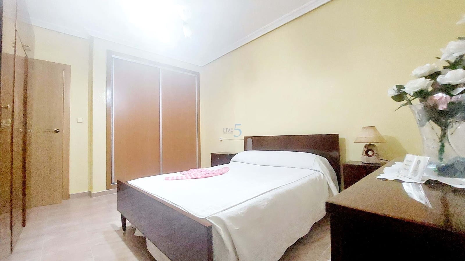 4 sypialnia Willa na sprzedaż w Roda z garażem - 530 000 € (Ref: 8539137)