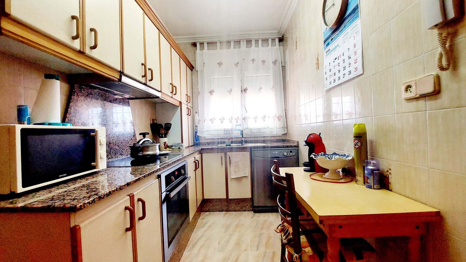 4 sypialnia Willa na sprzedaż w Roda z garażem - 530 000 € (Ref: 8539137)