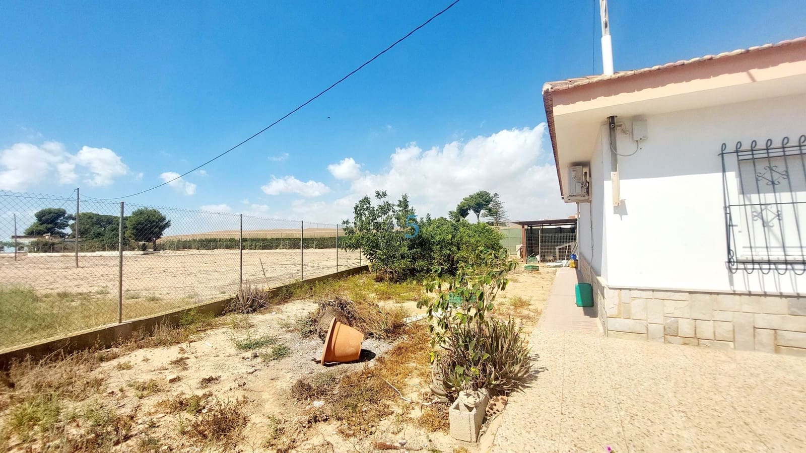 4 sypialnia Willa na sprzedaż w Roda z garażem - 530 000 € (Ref: 8539137)