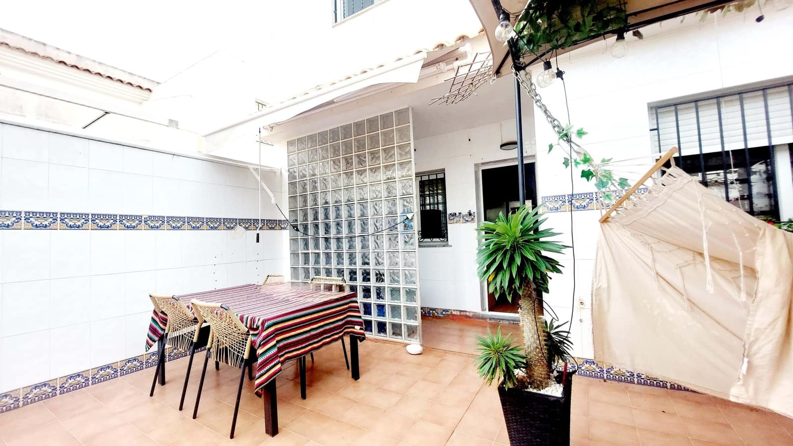 3 sovrum Hus till salu i Los Alcazares med garage - 240 000 € (Ref: 8548356)