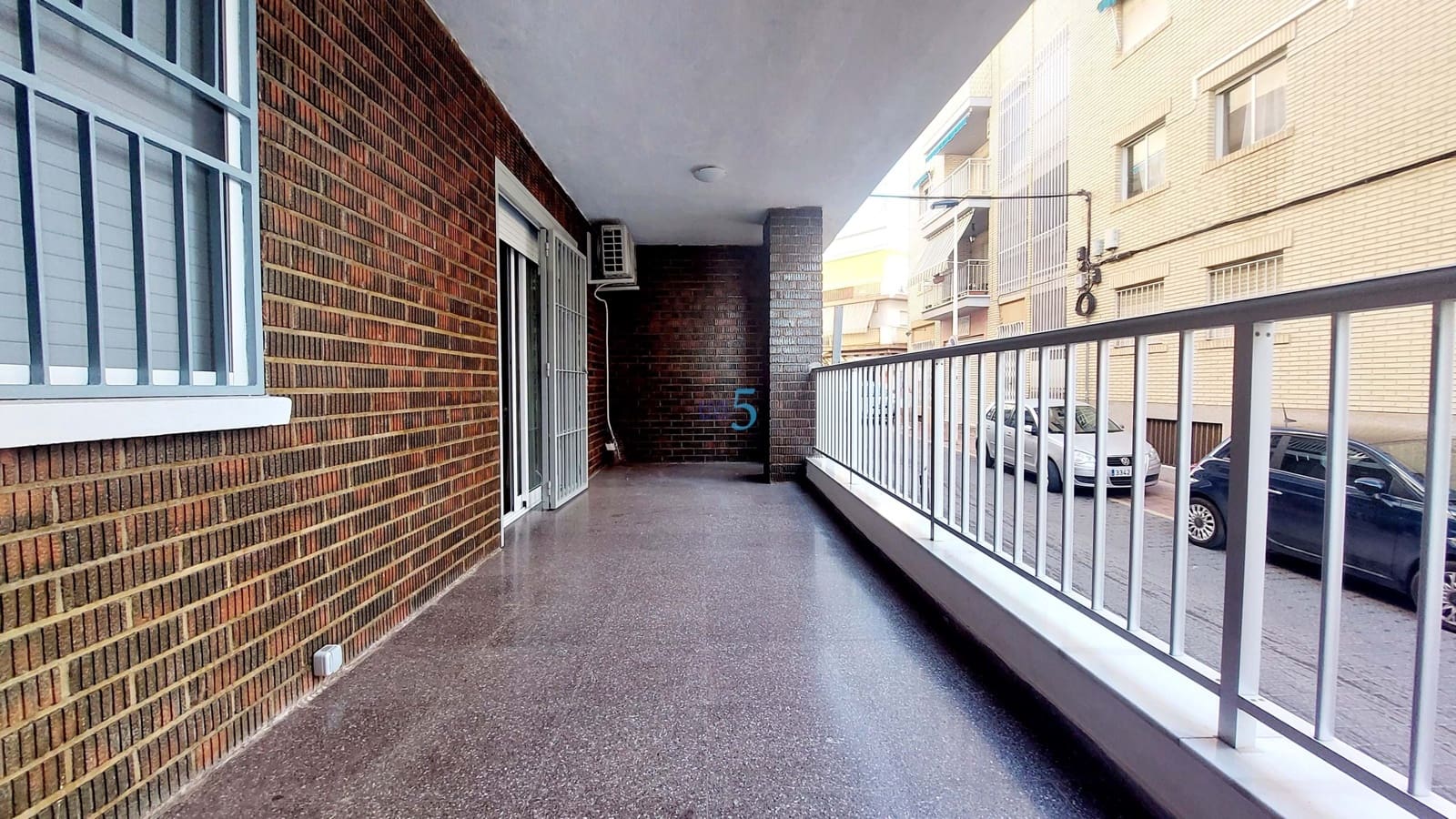 4 soveværelse Lejlighed til salg i Lo Pagan med garage - € 250.000 (Ref: 8550209)