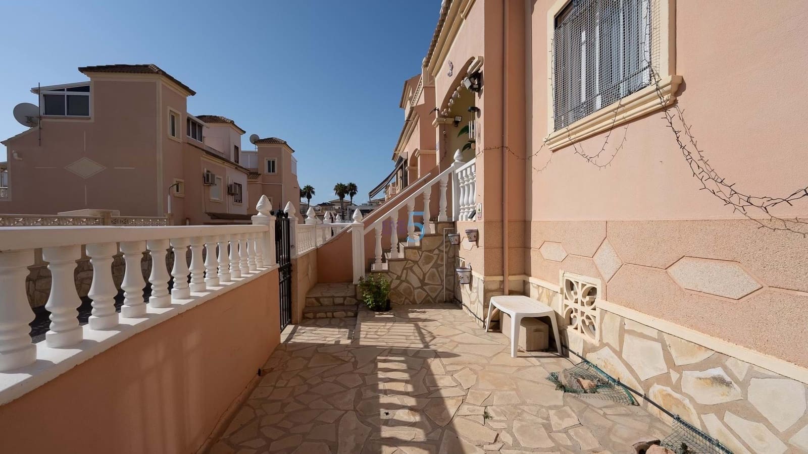3 bedroom Townhouse for sale in Playa Flamenca with pool garage - € 224,995 (Ref: 8553699)