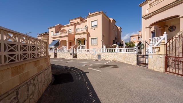 3 bedroom Townhouse for sale in Playa Flamenca, Orihuela with pool garage - € 224,995 (Ref: 8553699)