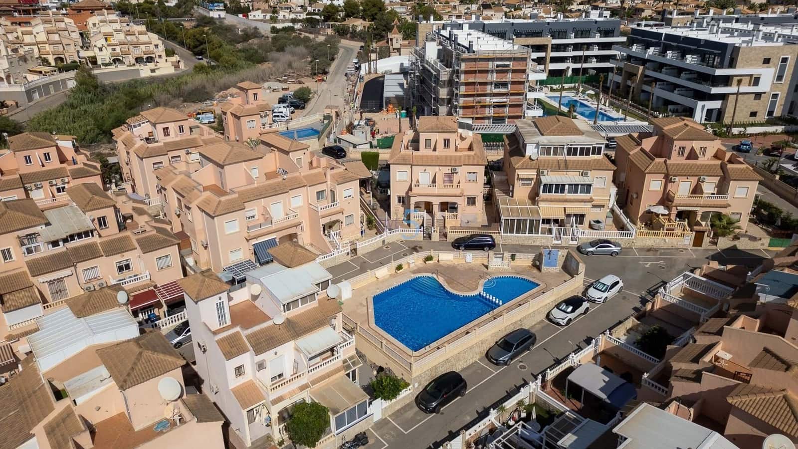 3 bedroom Townhouse for sale in Playa Flamenca with pool garage - € 224,995 (Ref: 8553699)