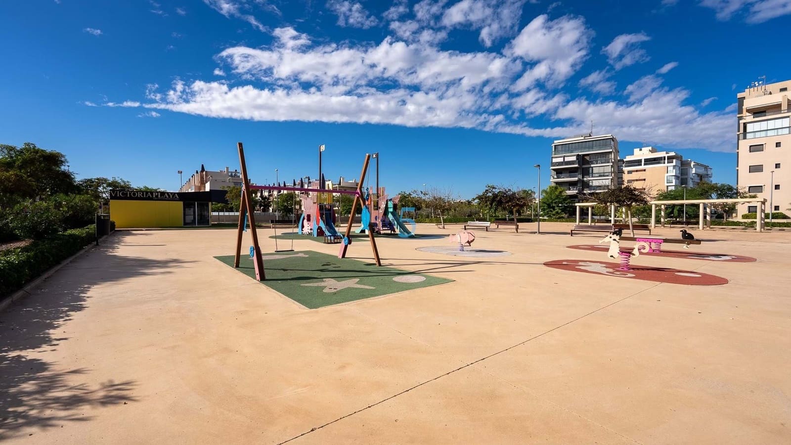 2 bedroom Apartment for sale in Torre de la Horadada with pool garage - € 325,000 (Ref: 8567365)