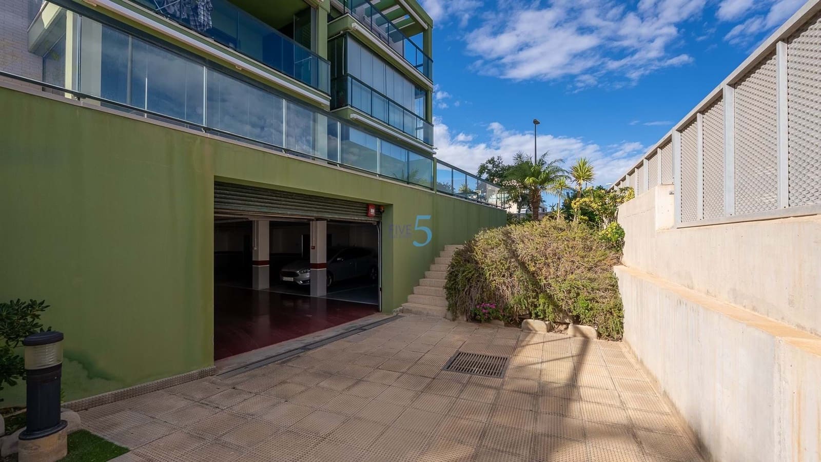 2 bedroom Apartment for sale in Torre de la Horadada with pool garage - € 325,000 (Ref: 8567365)