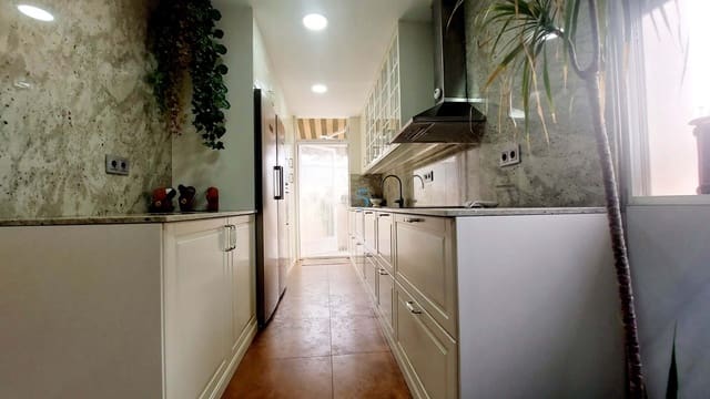 Pareado de 4 habitaciones en San Javier en venta con piscina garaje - 382.200 € (Ref: 8576967)