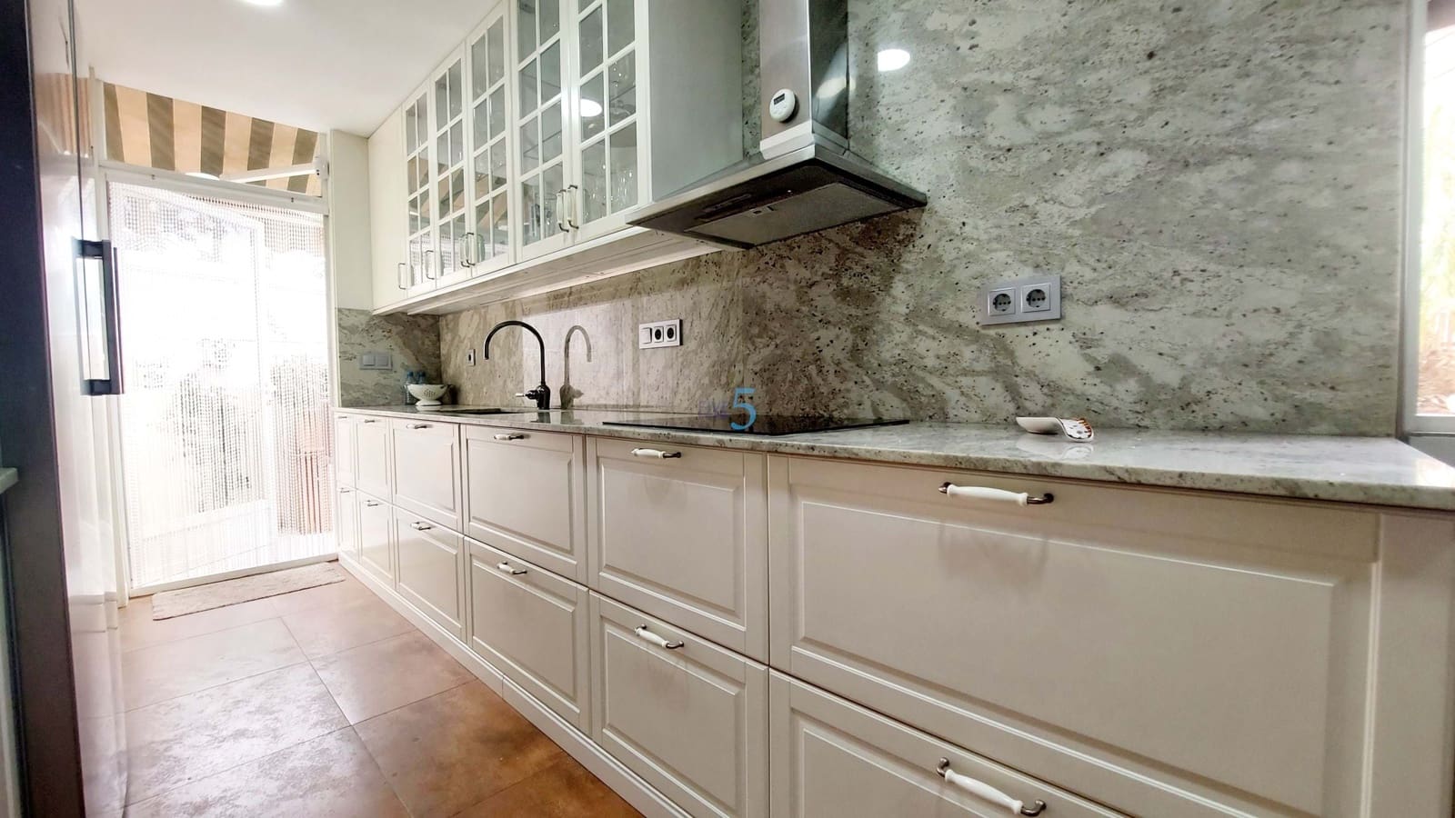 4 soveværelse Semi-Rækkehus til salg i San Javier med swimmingpool garage - € 382.200 (Ref: 8576967)