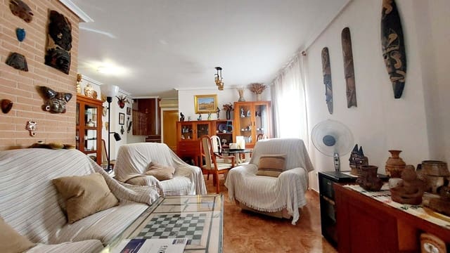 Pareado de 4 habitaciones en San Javier en venta con piscina garaje - 382.200 € (Ref: 8576967)