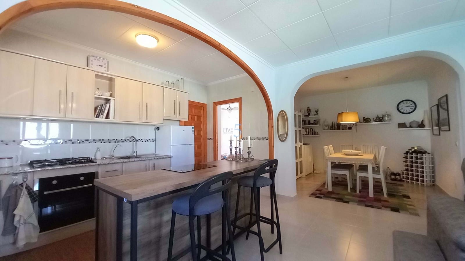 3 soverom Villa til salgs i Torrevieja med svømmebasseng garasje - € 329 950 (Ref: 8585565)