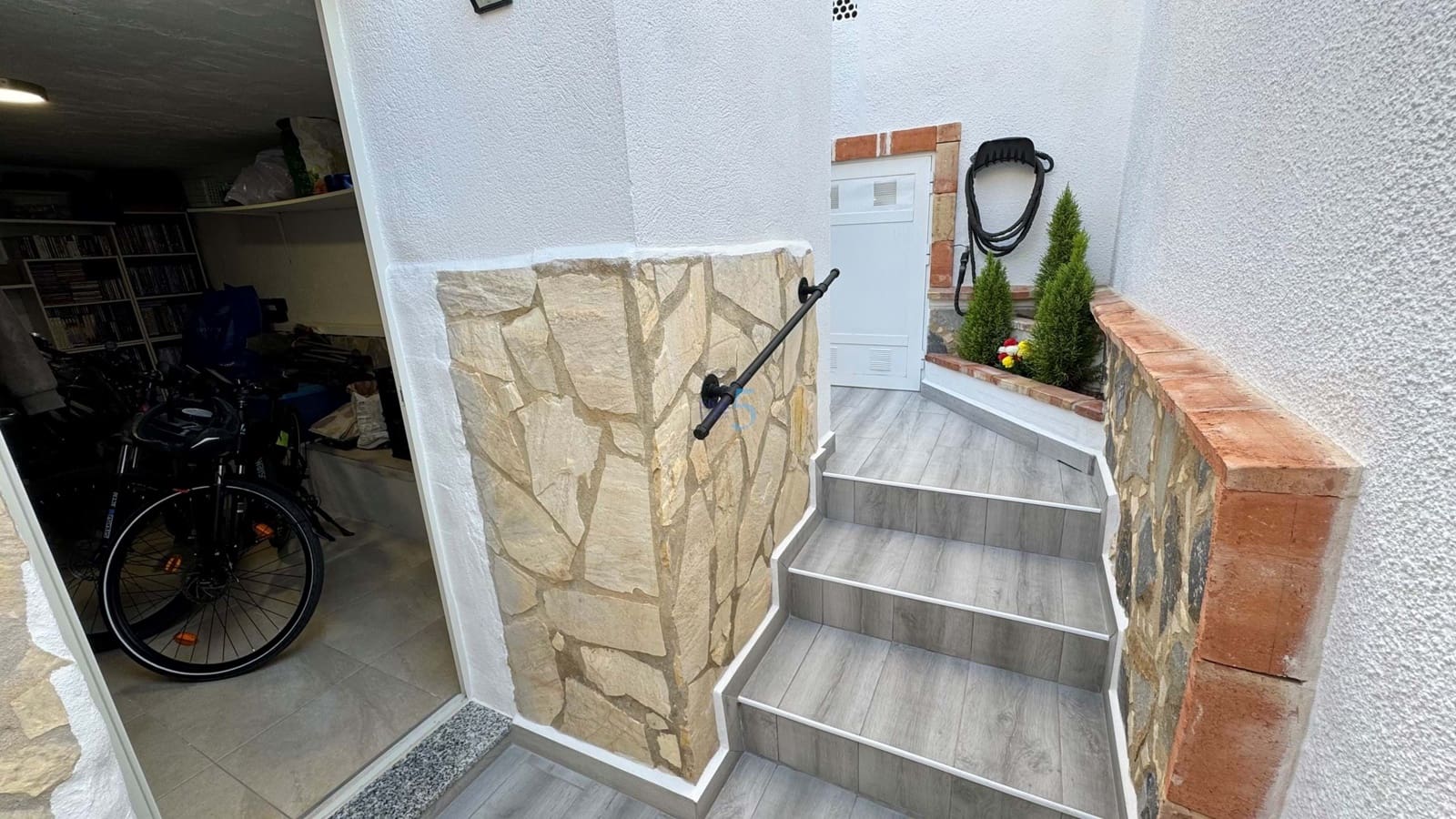 1 bedroom Apartment for sale in Villamartin - € 99,000 (Ref: 8589847)