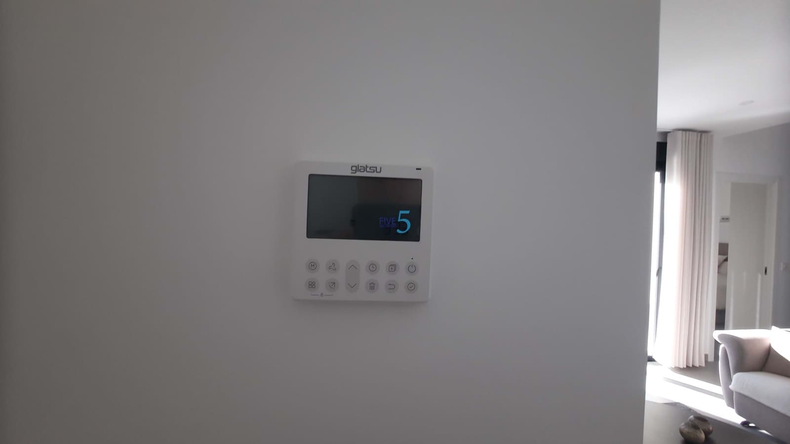 3 soveværelse Semi-Rækkehus til salg i Roldan med swimmingpool garage - € 319.950 (Ref: 8607737)