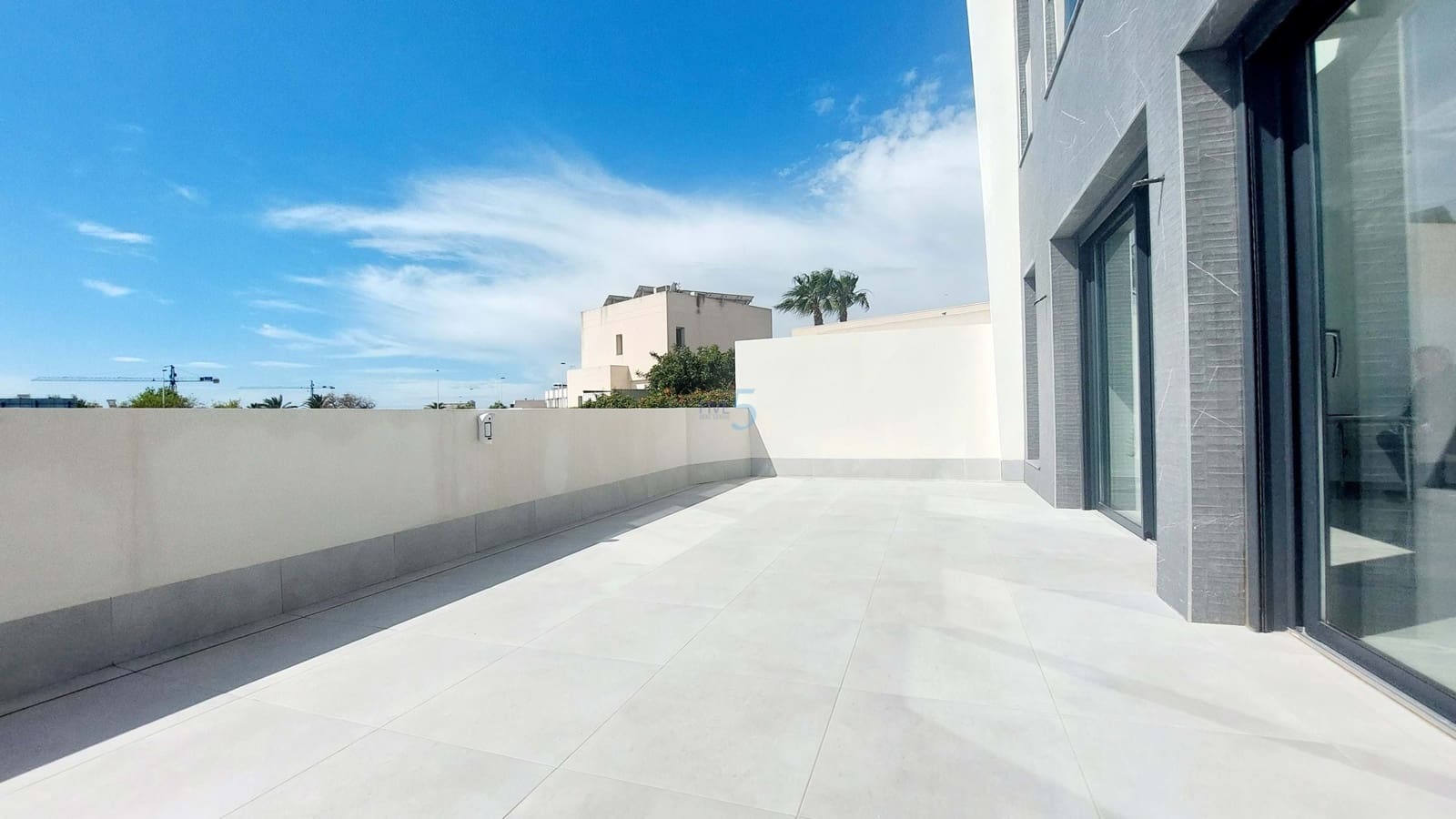 3 makuuhuone Huvila myytävänä paikassa Lo Pagan mukana uima-altaan 
autotalli - 425 000 € (Ref: 8644052)