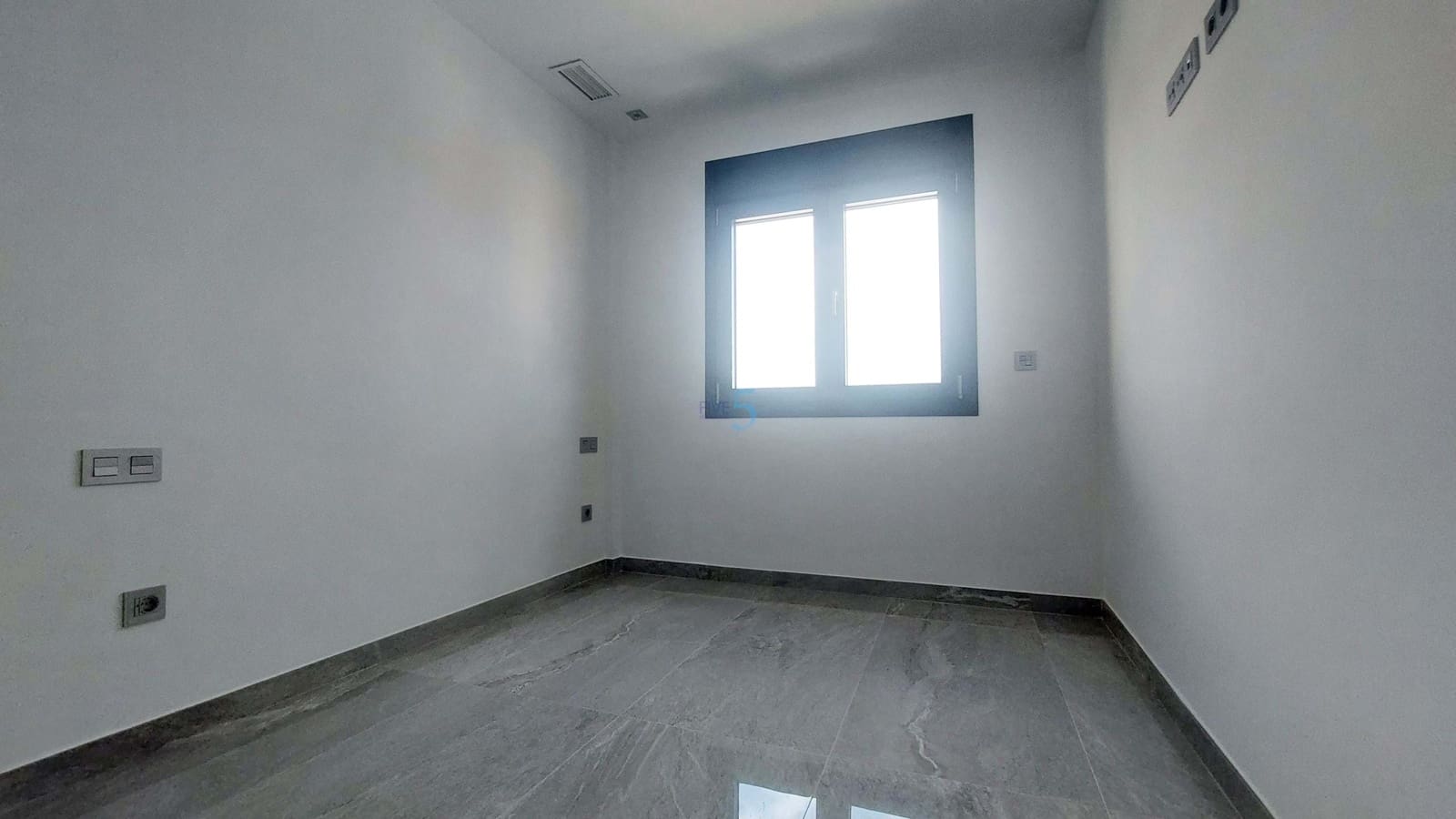 3 makuuhuone Huvila myytävänä paikassa Lo Pagan mukana uima-altaan 
autotalli - 425 000 € (Ref: 8644052)