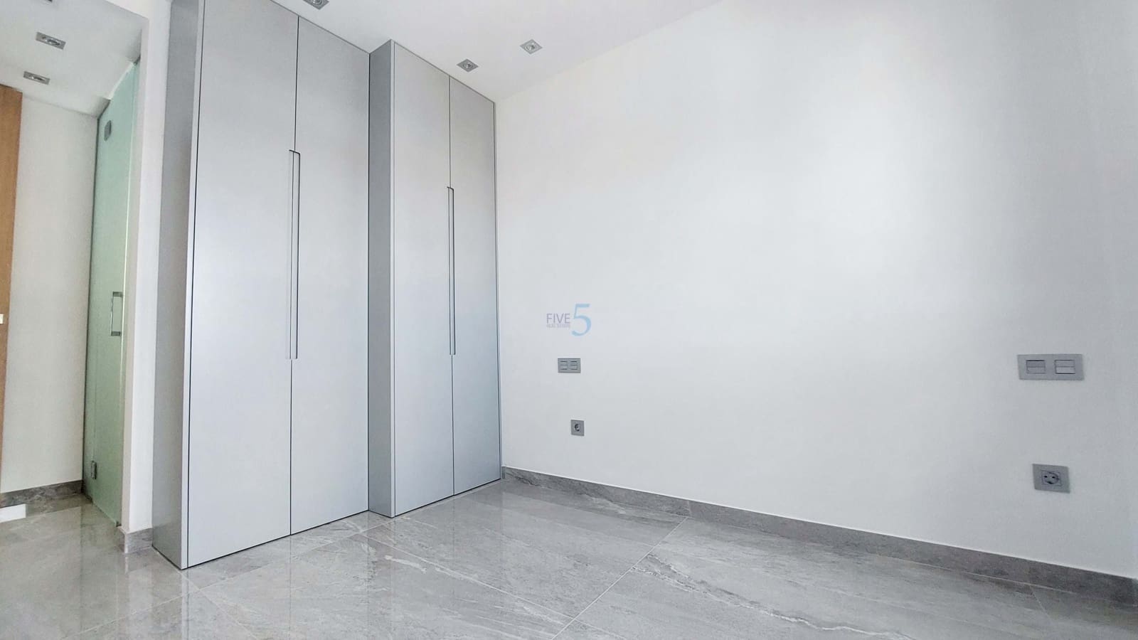 3 makuuhuone Huvila myytävänä paikassa Lo Pagan mukana uima-altaan 
autotalli - 425 000 € (Ref: 8644052)