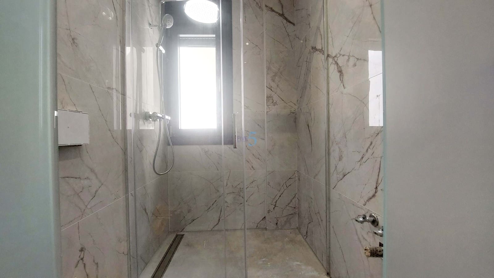 3 makuuhuone Huvila myytävänä paikassa Lo Pagan mukana uima-altaan 
autotalli - 425 000 € (Ref: 8644052)