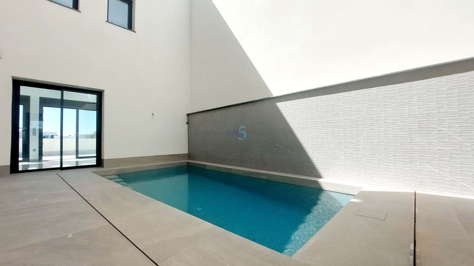 3 makuuhuone Huvila myytävänä paikassa Lo Pagan mukana uima-altaan 
autotalli - 425 000 € (Ref: 8644052)