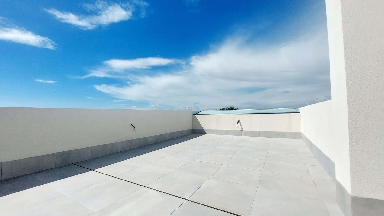 3 makuuhuone Huvila myytävänä paikassa Lo Pagan mukana uima-altaan 
autotalli - 425 000 € (Ref: 8644052)