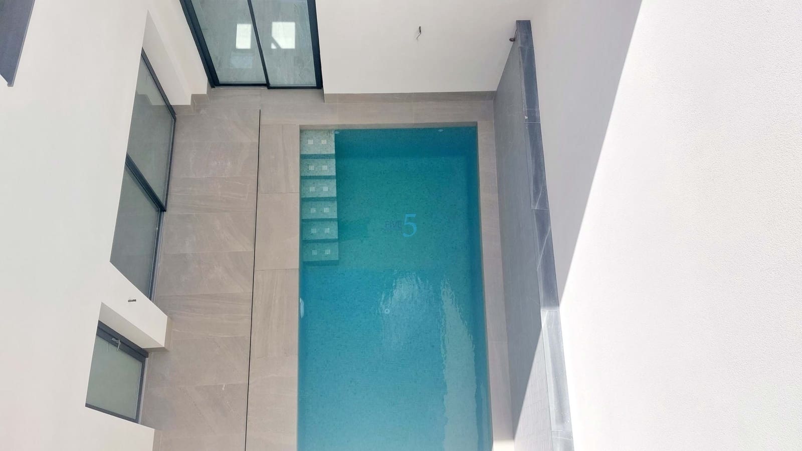 3 makuuhuone Huvila myytävänä paikassa Lo Pagan mukana uima-altaan 
autotalli - 425 000 € (Ref: 8644052)