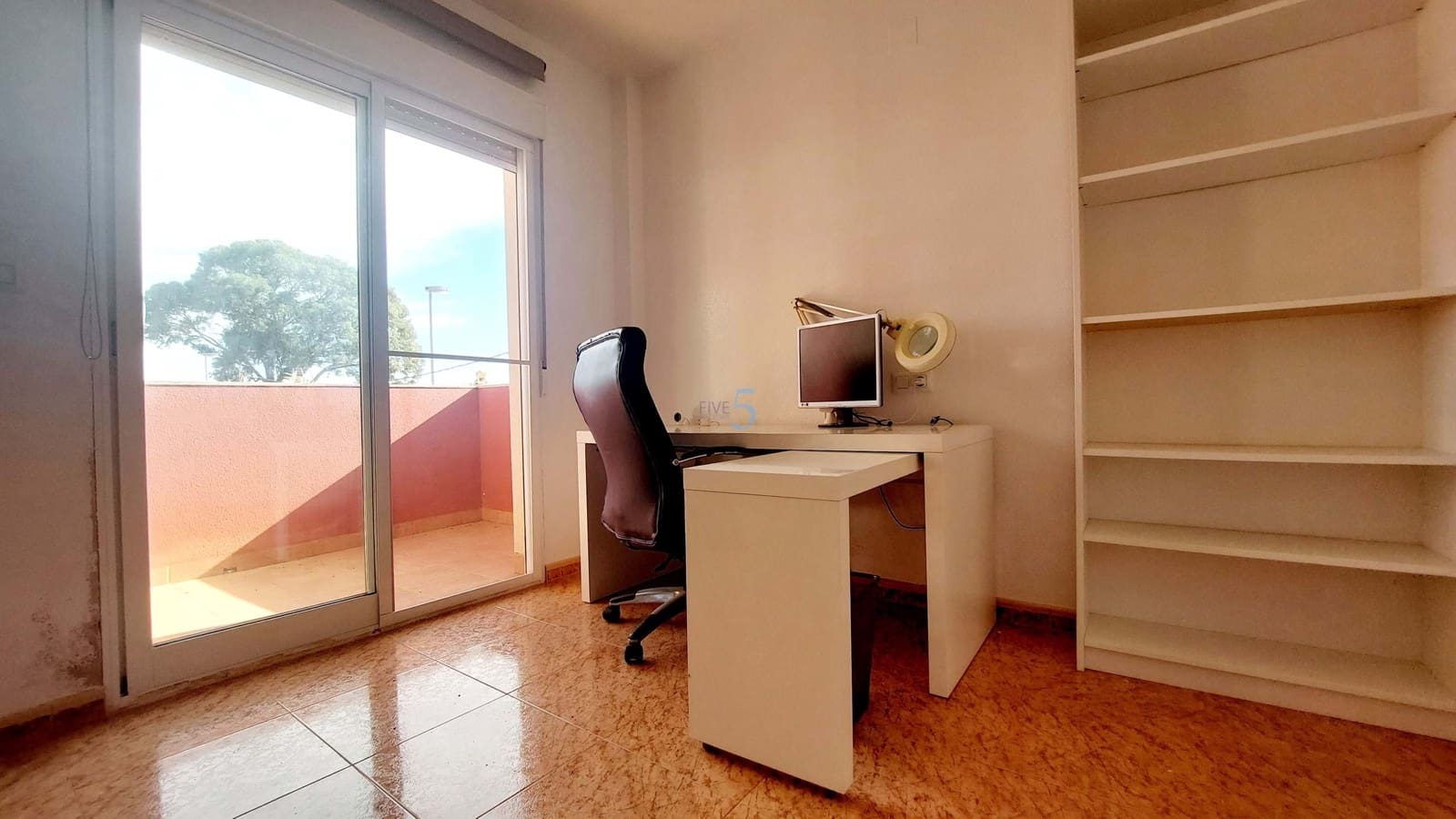 4 soverom Kjedet enebolig til salgs i Los Urrutias med garasje - € 229 000 (Ref: 8657913)