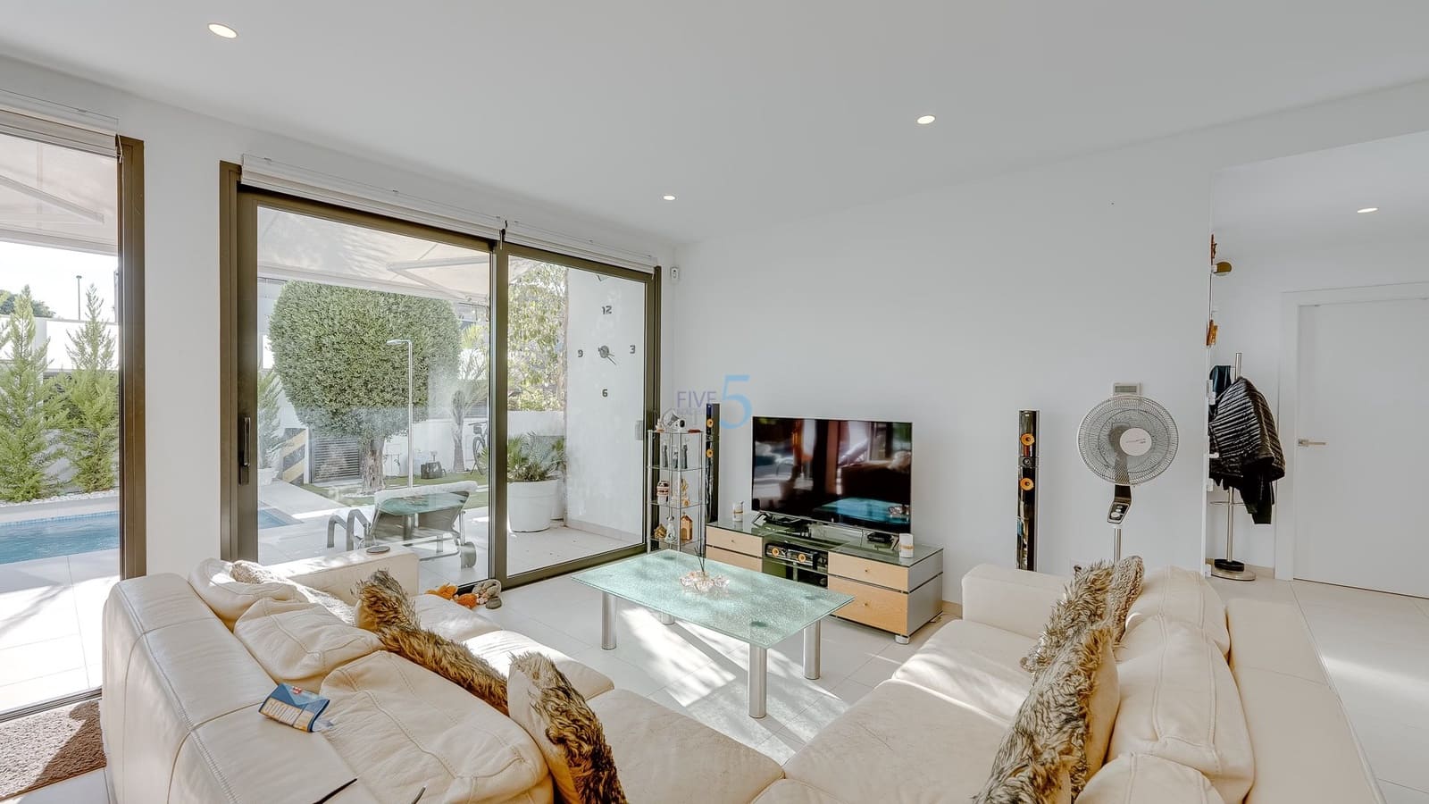 3 bedroom Villa for sale in San Pedro del Pinatar with pool - € 525,000 (Ref: 8661902)