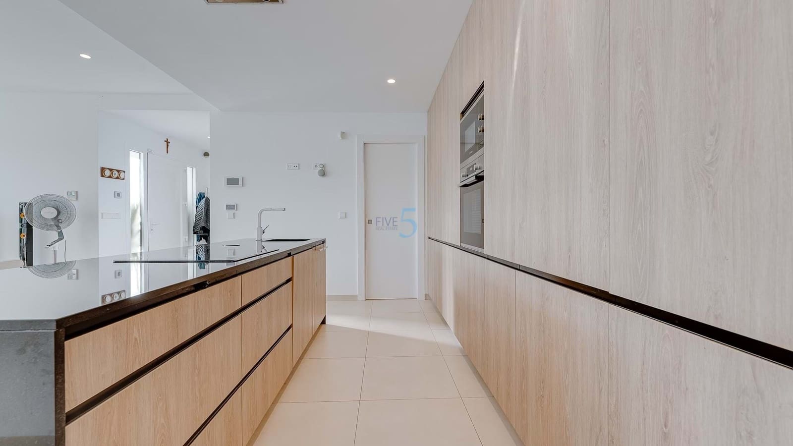 3 bedroom Villa for sale in San Pedro del Pinatar with pool - € 525,000 (Ref: 8661902)