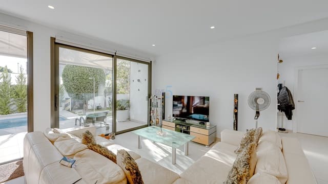 3 camera da letto Villa in vendita in San Pedro del Pinatar con piscina - 525.000 € (Rif: 8661902)
