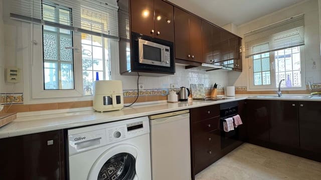 3 chambre Villa/Maison à vendre à Playa Flamenca, Orihuela avec piscine - 372 000 € (Ref: 8666704)