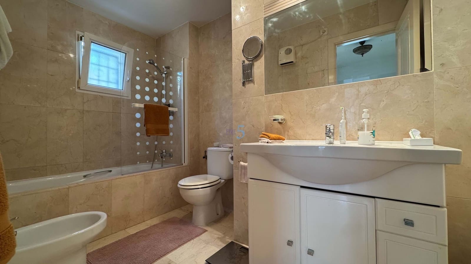 3 chambre Villa/Maison à vendre à Playa Flamenca avec piscine - 372 000 € (Ref: 8666704)