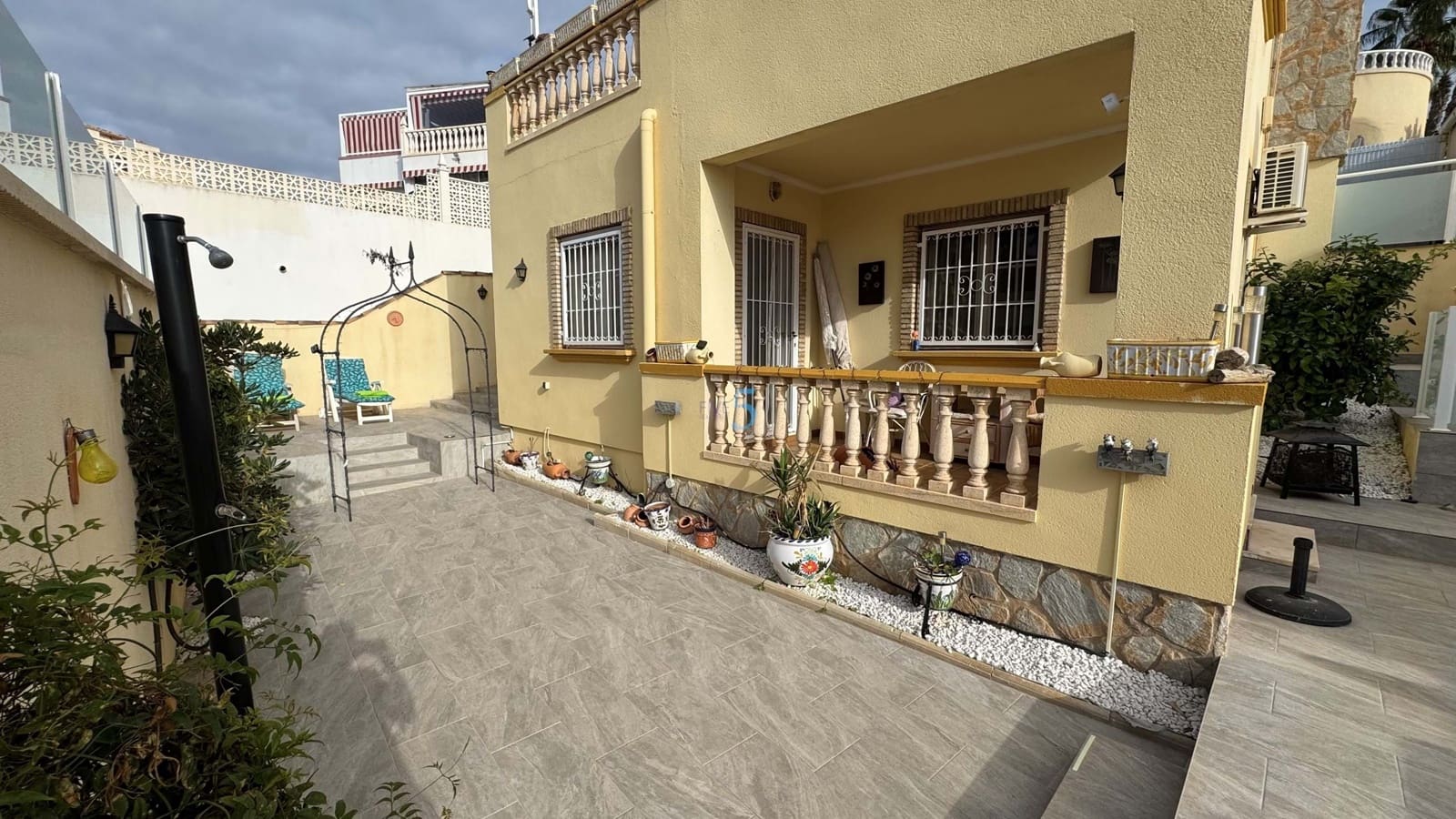 3 chambre Villa/Maison à vendre à Playa Flamenca avec piscine - 372 000 € (Ref: 8666704)